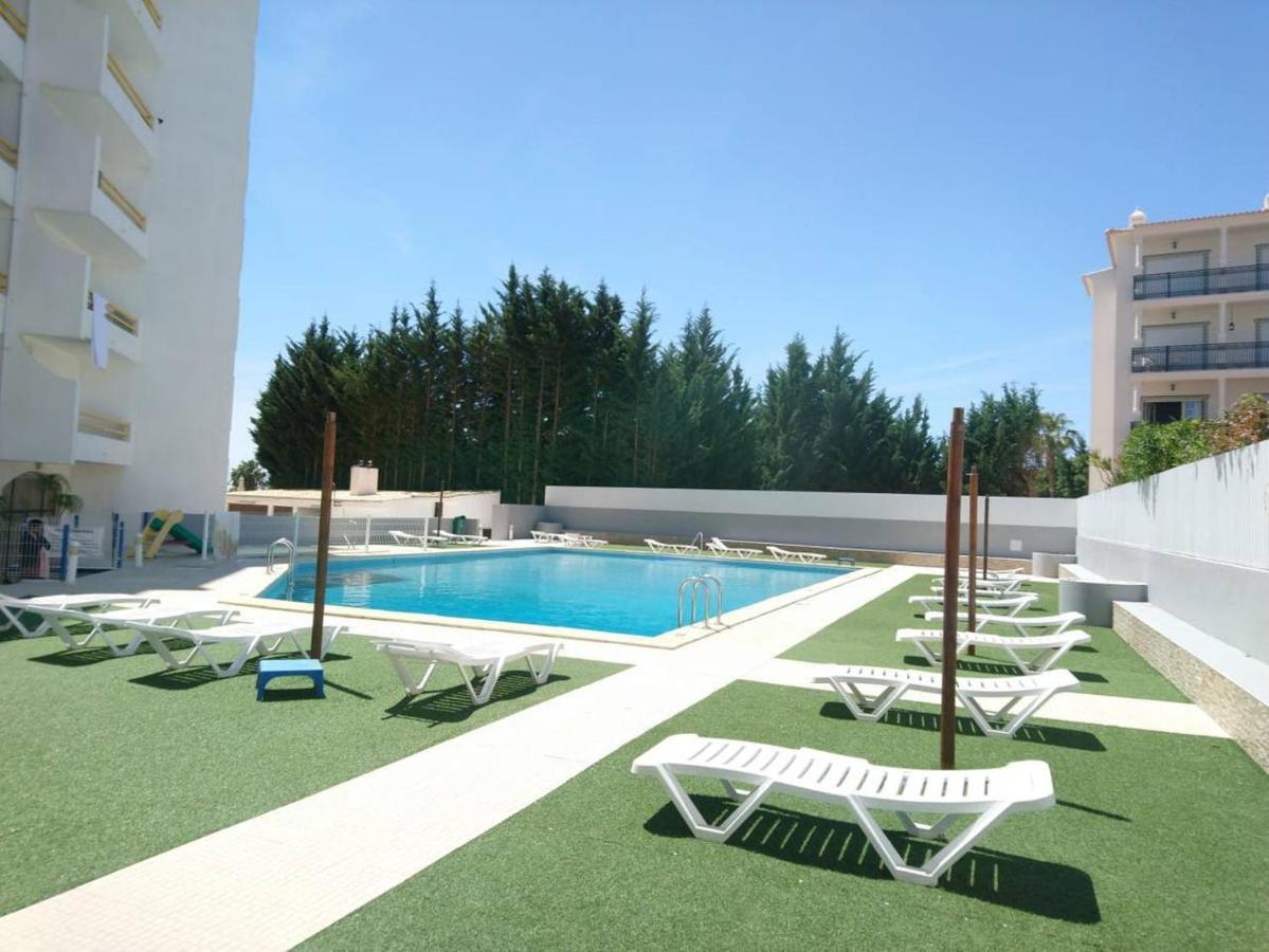 Apartamento T1 Com Piscina, Em Montechoro, Albufeira, Algarve 아파트 외부 사진